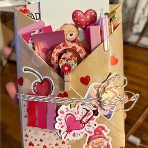 Valentine's Day Themed Gift Set